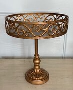 Cake Stand: Gold