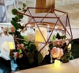 Octagon Centerpiece (floral is additional charge)