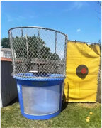 Dunk tank