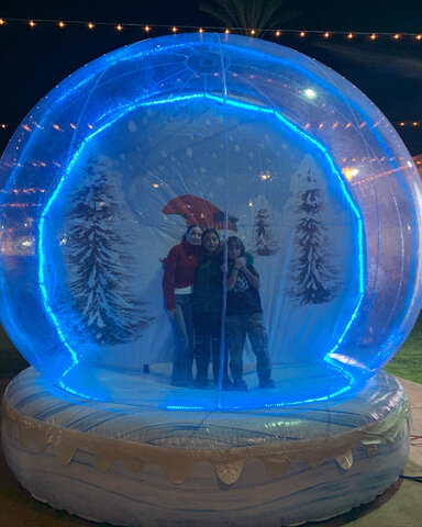 rent a snow globe