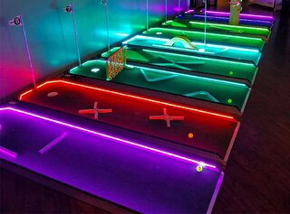 6 Hole LED Mini Golf