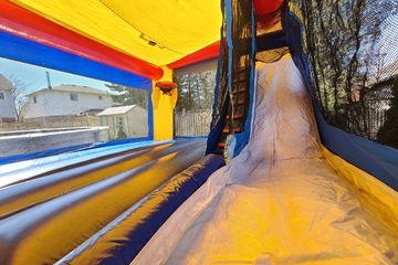 Inflatable Bounce House with Slide in Toronto