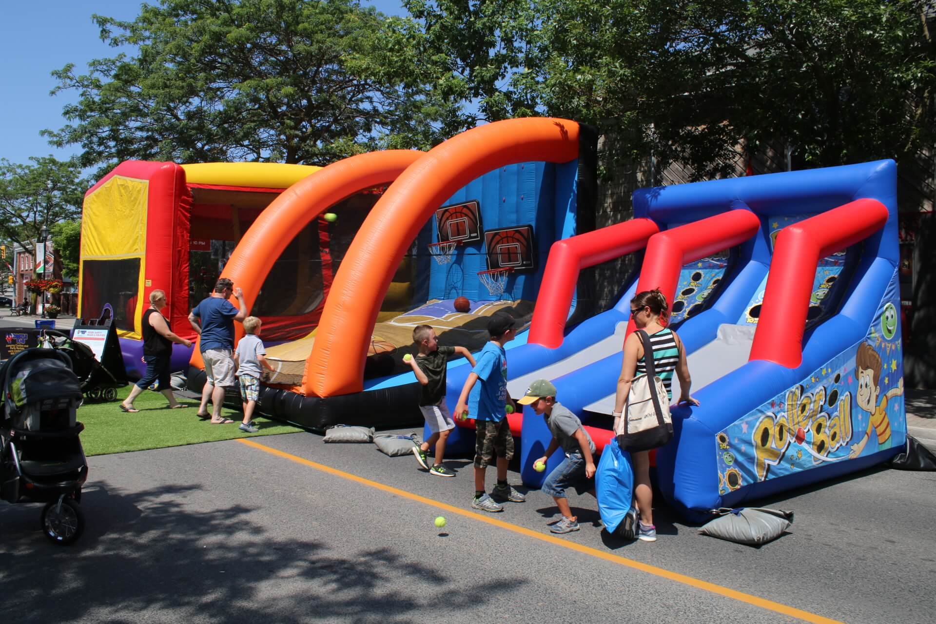 Bouncy castle outlet parks