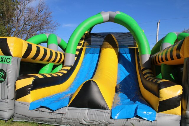 inflatable_obstacle_course