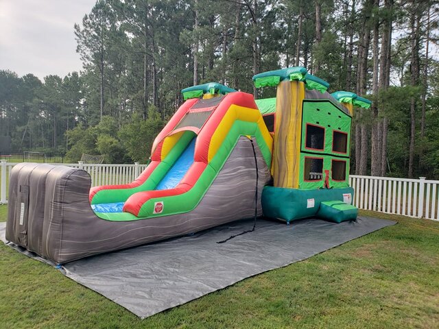 Jungle Combo Bounce House Wet/Dry