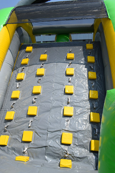 ninja warrior inflatable obstacle course rental in jacksonville FL