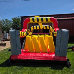 25' Obstacle Course