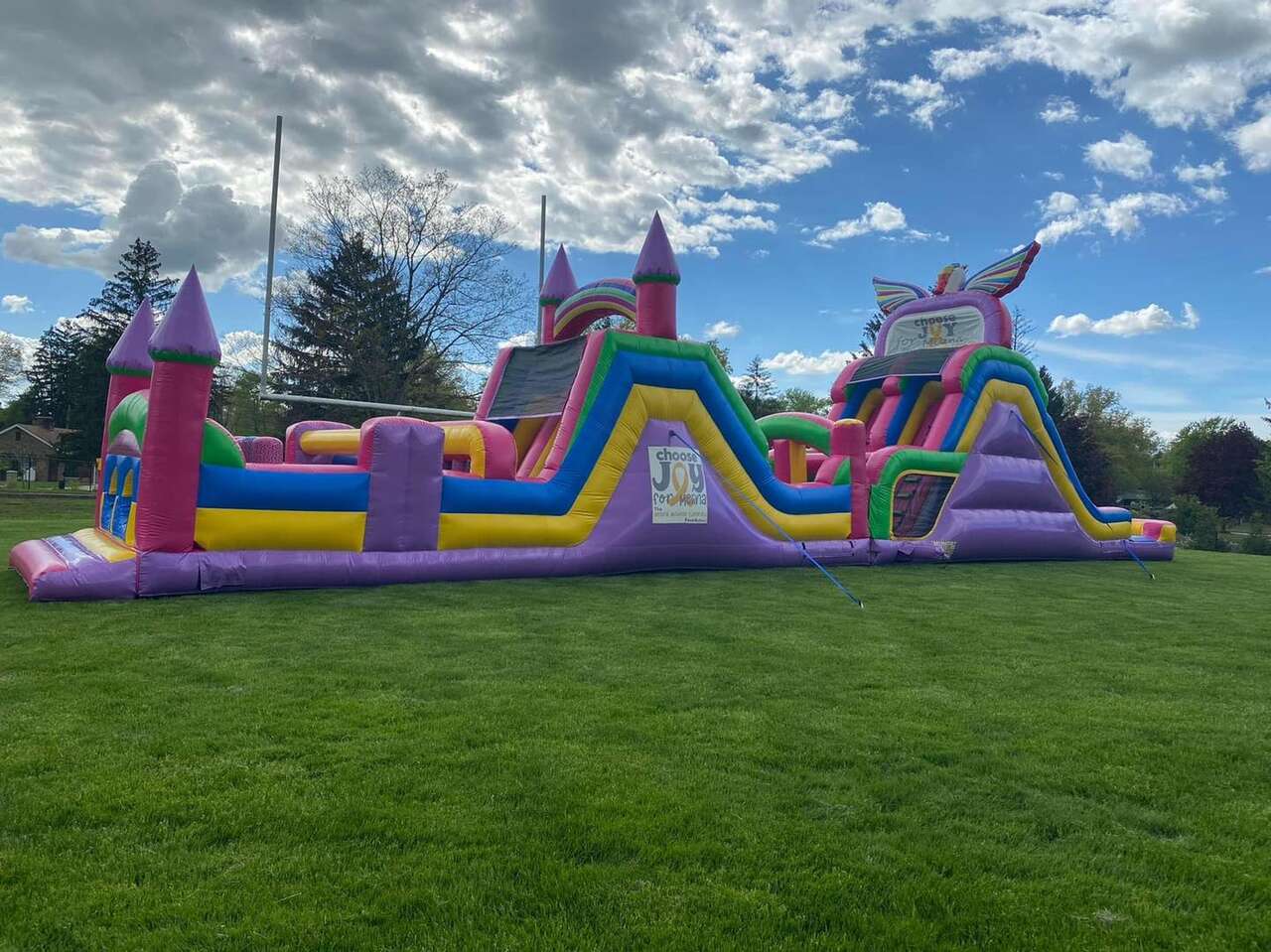 bounce house Columbiana