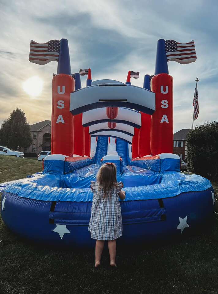 Boardman, OH Bounce House & Water Slide Rentals Confetti Event Rental