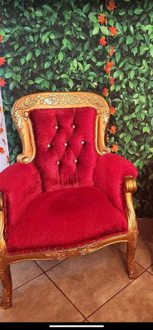 Santa Throne 