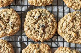 Oatmeal and Raisin per Dozen 