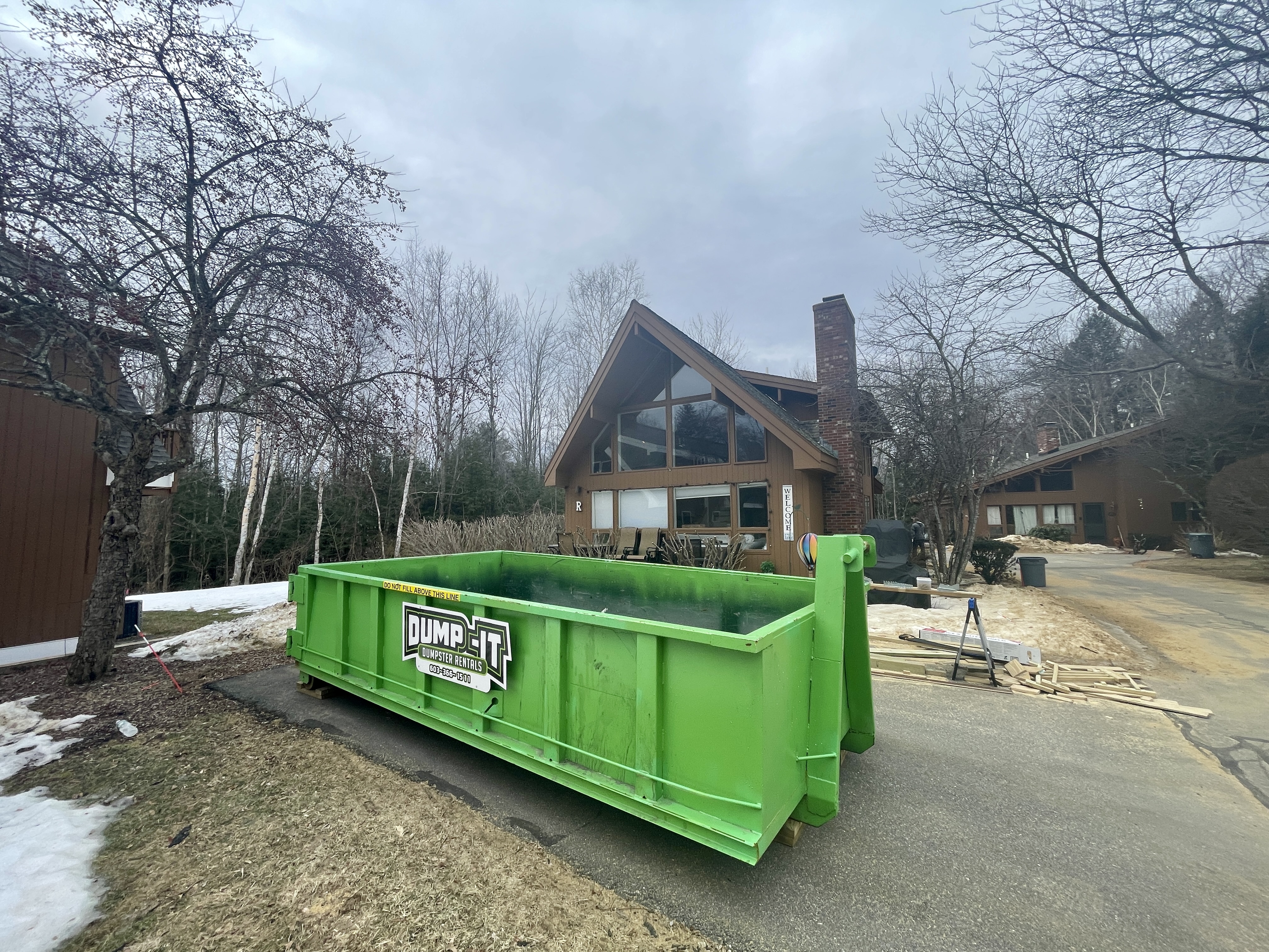 Residential dumpster provided by Dump-It Dumpster Rentals