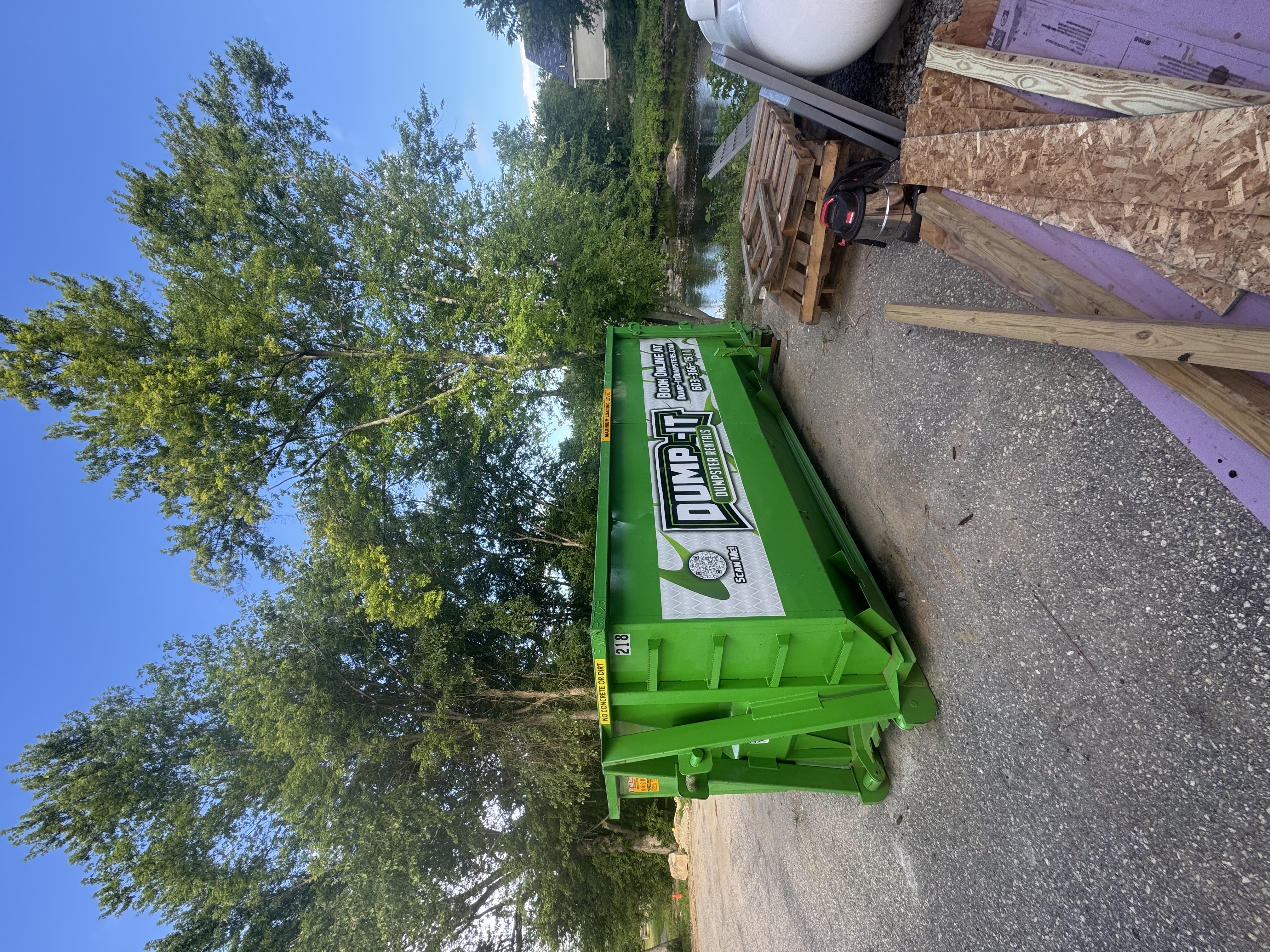 Residential dumpster provided by Dump-It Dumpster Rentals