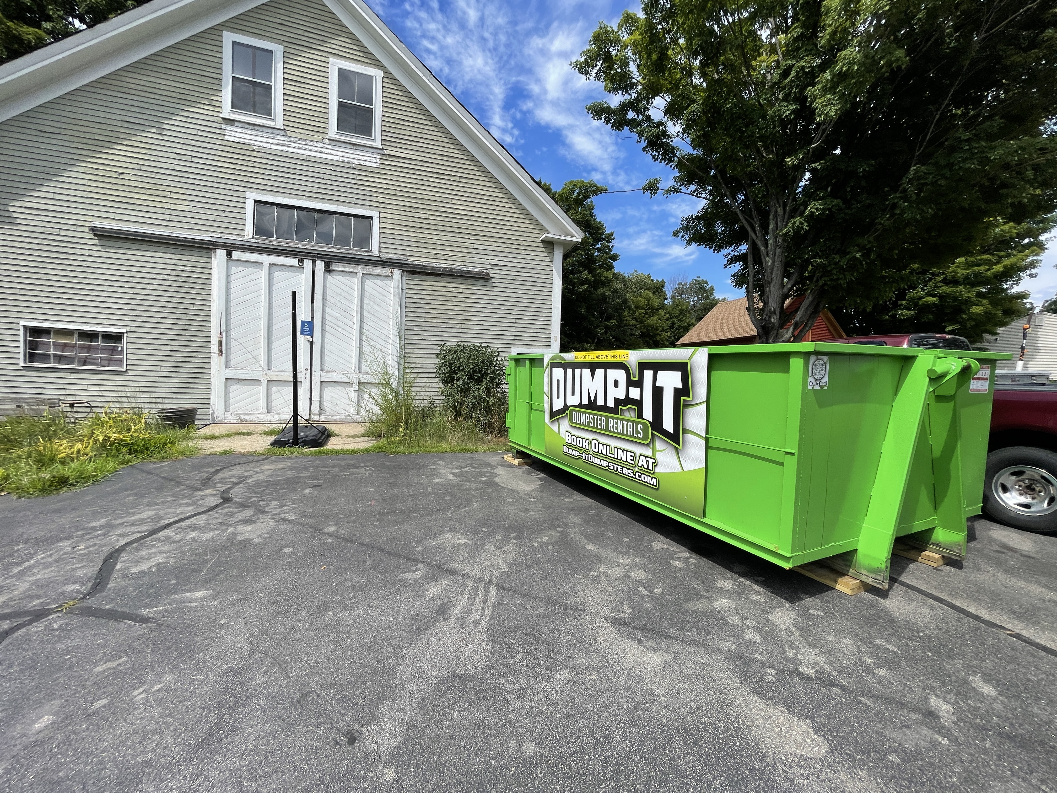trucks from dump-it dumpster rentals
