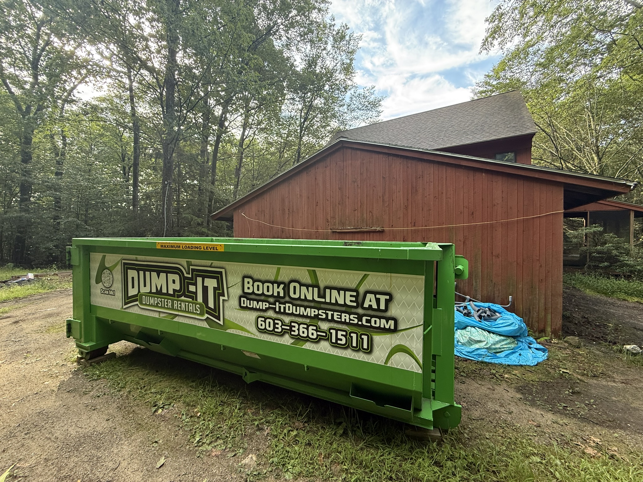 Commercial dumpster provided by Dump-It Dumpster Rentals