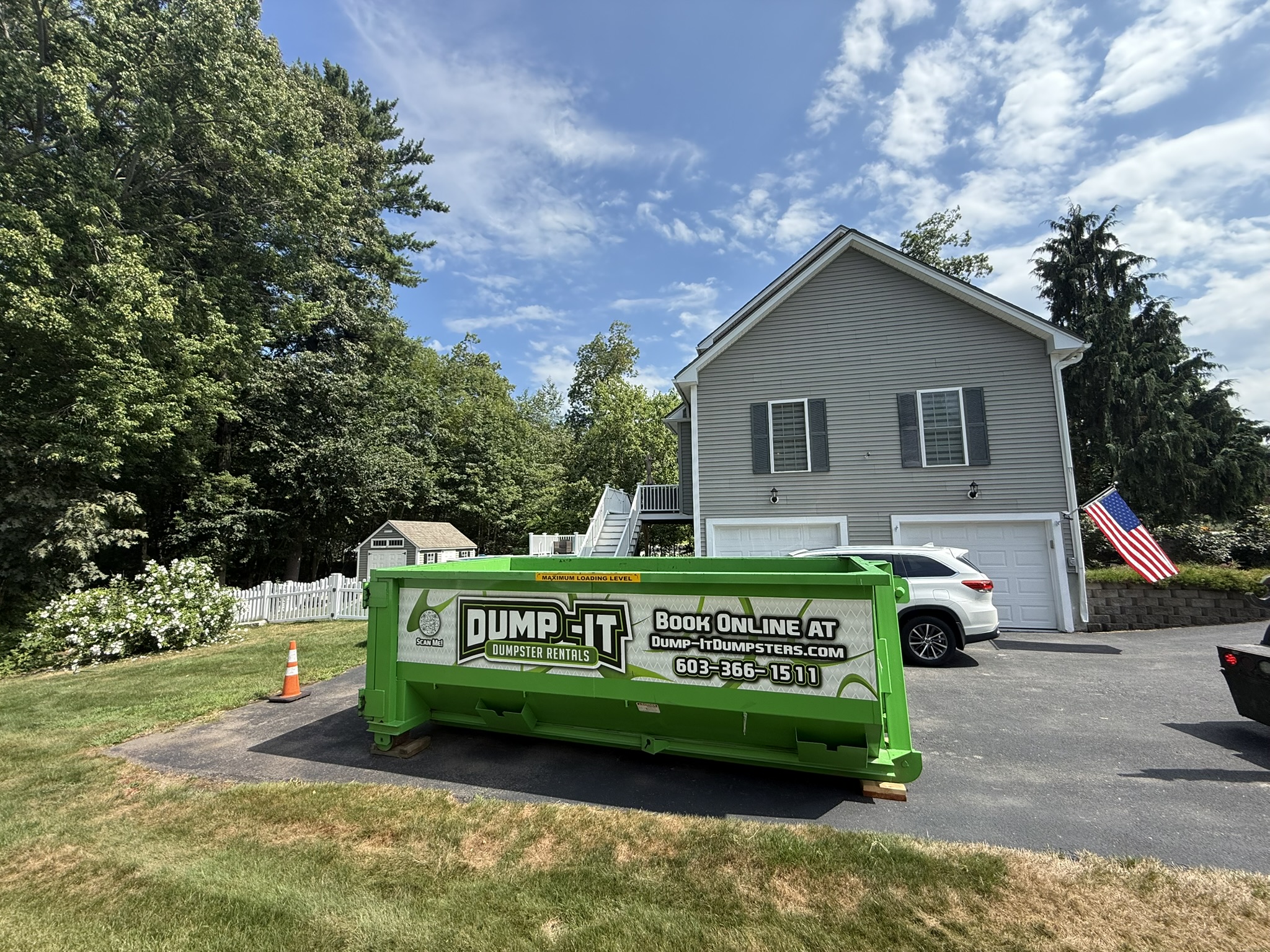 Industrial dumpster provided by Dump-It Dumpster Rentals