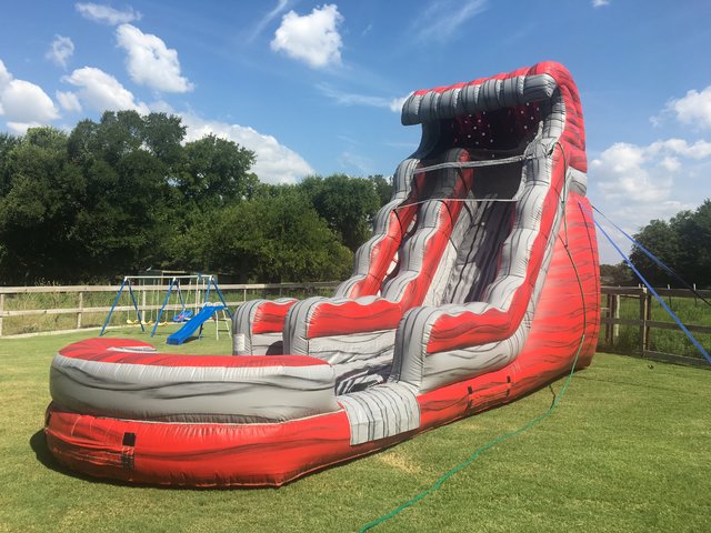 Wet 20 ft Liquid Magma Water Slide with Pool