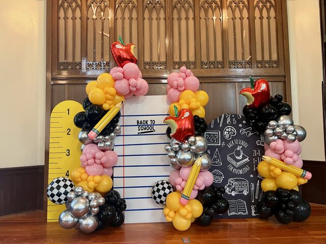 3 Panel Balloon Set up