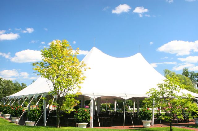 Rent Wedding Tents In Carbondale