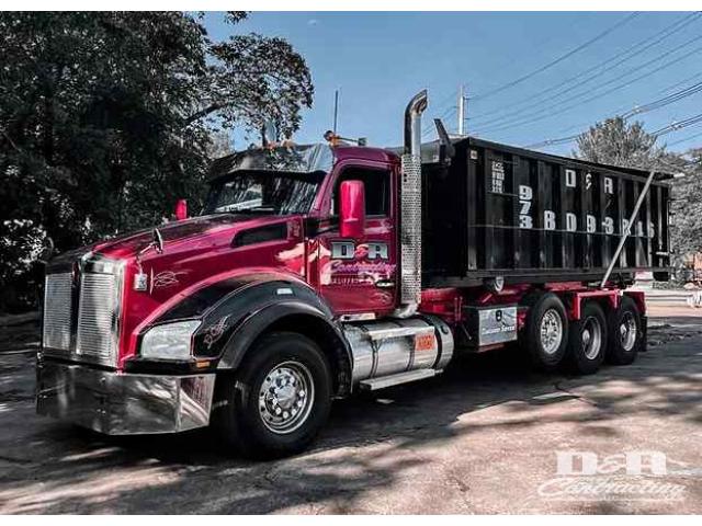 D&A Contracting truck in New Jersey highlighting excellent customer service D&A Contracting truck in New Jersey highlighting excellent customer service