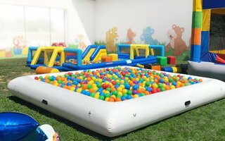 Ball Pit with Balls