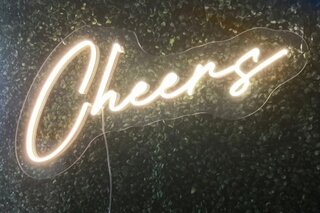 'Cheers' Sign Light 