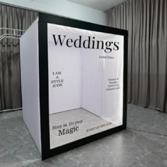 Magazine Cover Style Photo Phooth