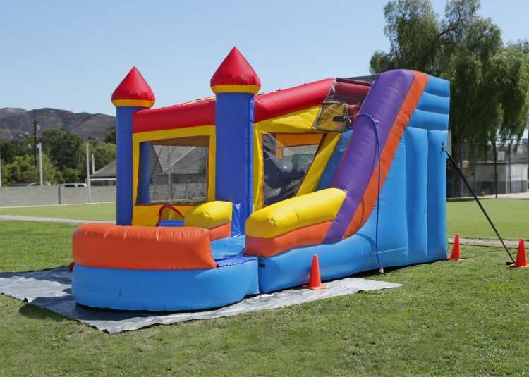 Bounce house water slide rental Algonquin | Dino Jump 