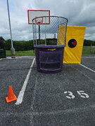 Dunk tank