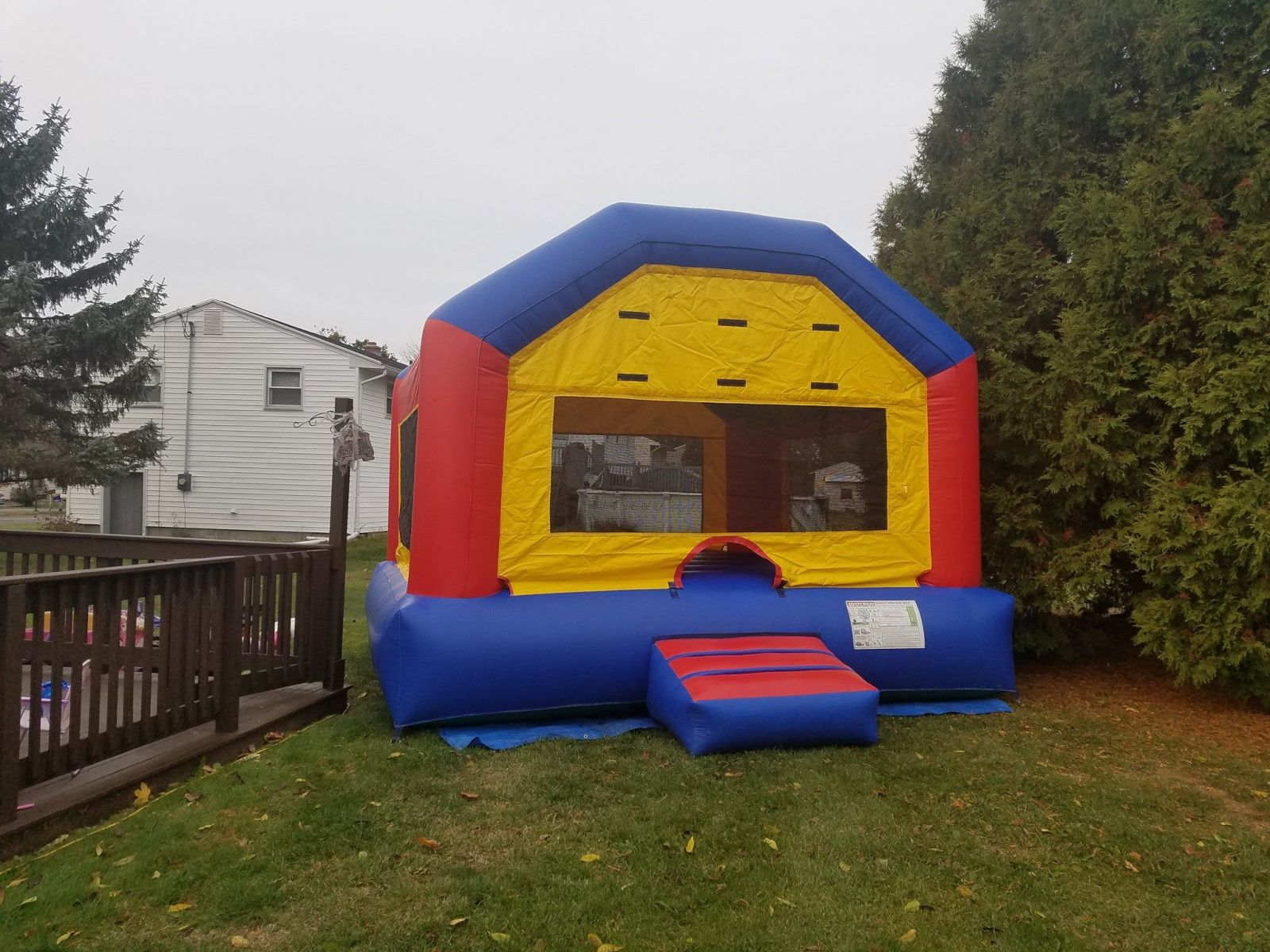 bounce house course