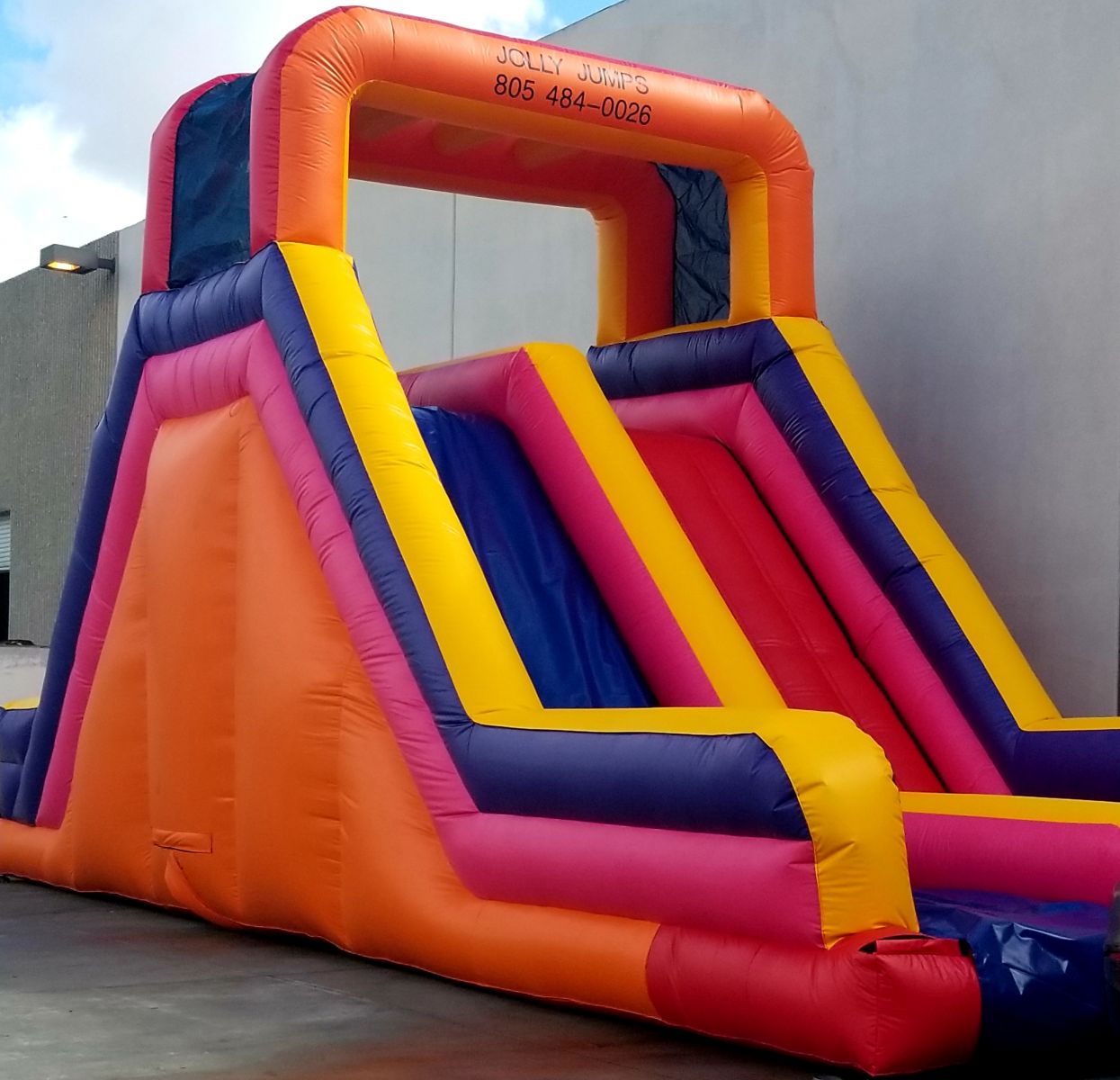 Penguin Obstacle Course ( 113 Foot LONG ) | Jolly Jumps | inflatable ...