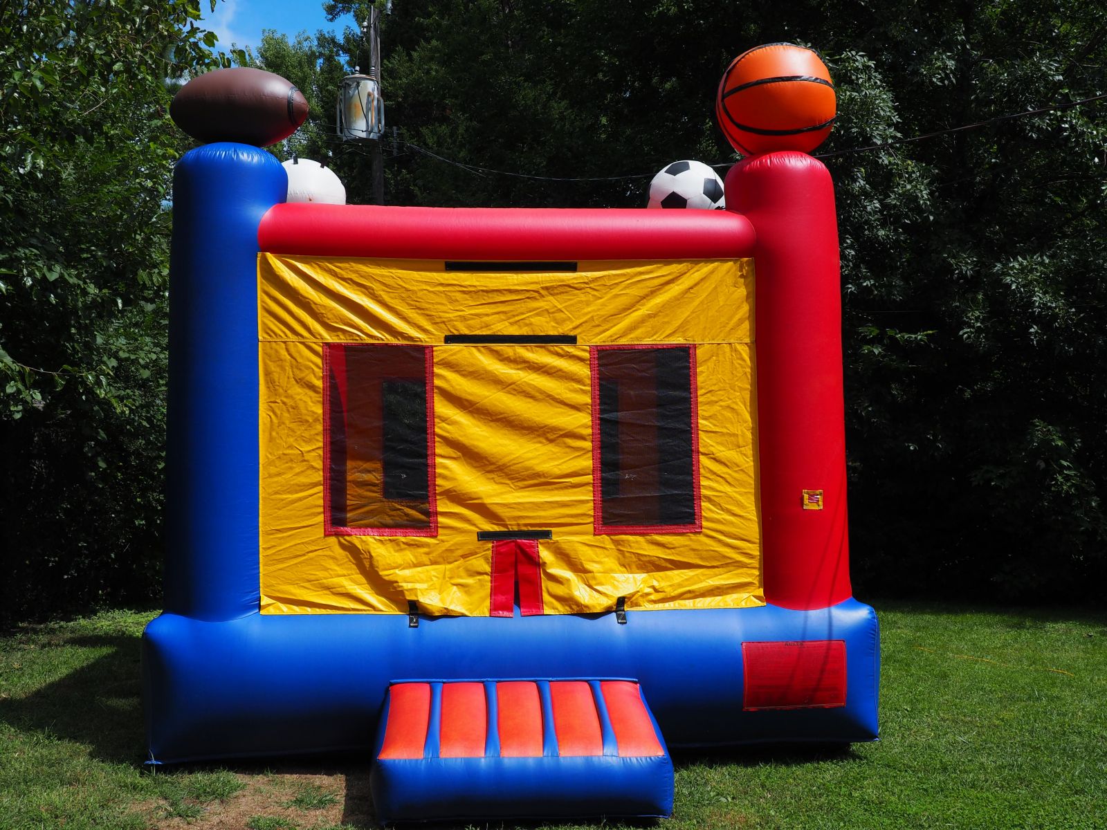 Sports Bounce House | Kansas City, MO | Gator Jump