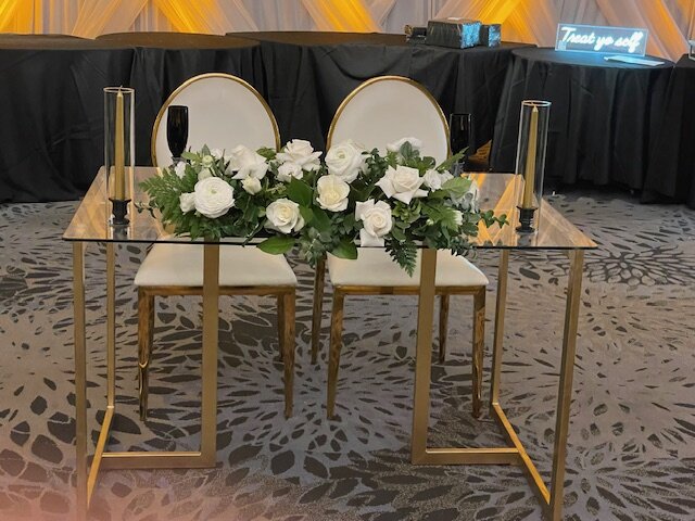 Gold Sweetheart Table