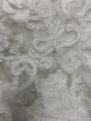 Ivory With Silver Sparkle Overlay 120"