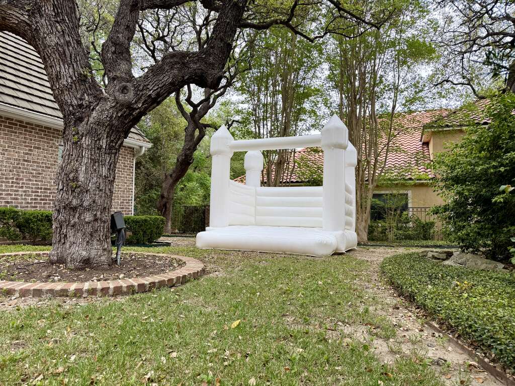 Safe inflatable rental setup San Antonio