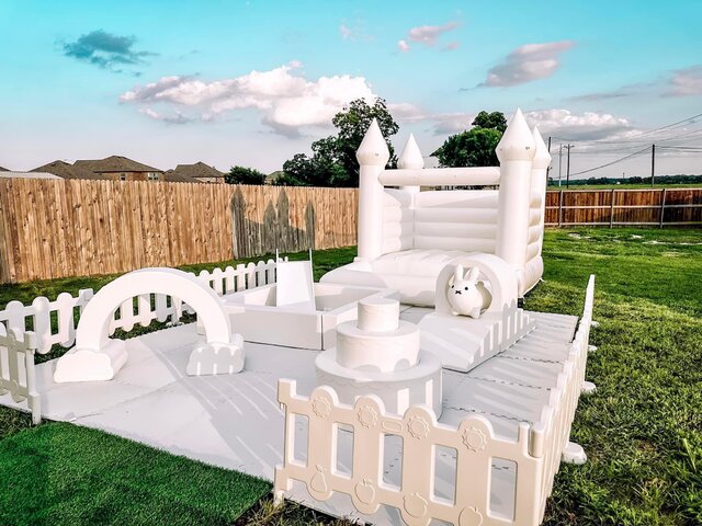 All White Soft Play