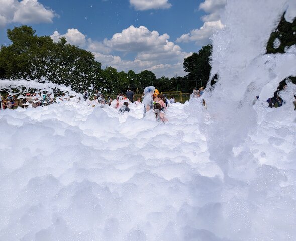 1-Hour Foam Party