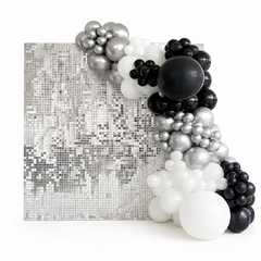 Shimmer Wall with Balloon Garland