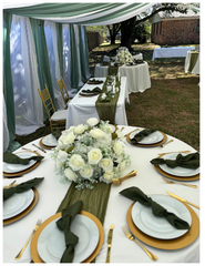 White Florals Centerpieces with Charger Plates