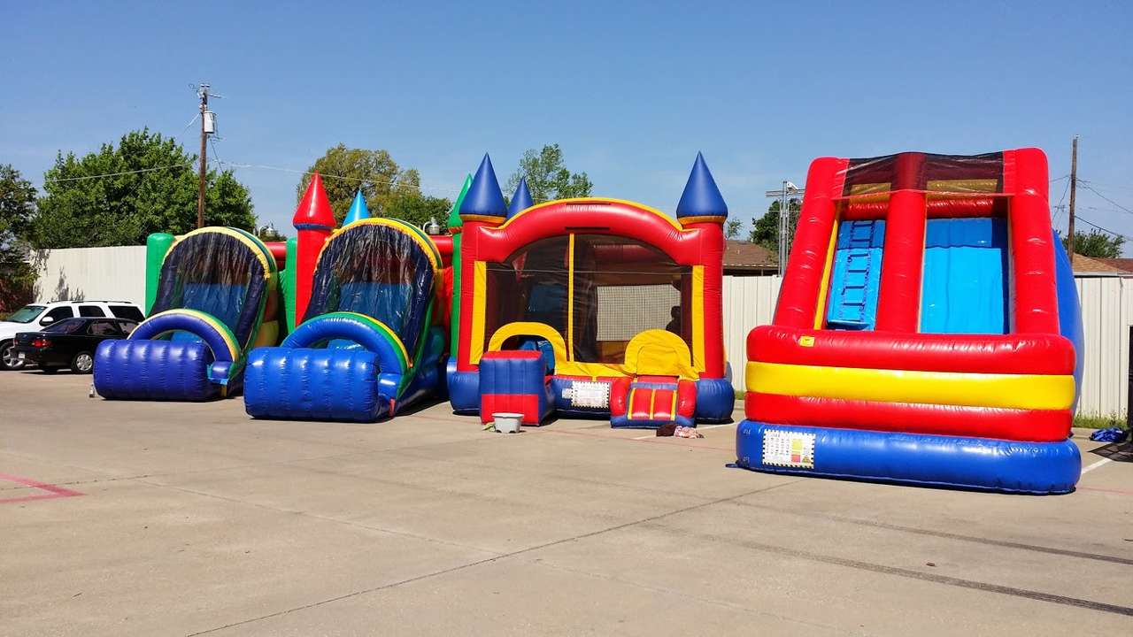 Huge Selection of Inflatable Rentals