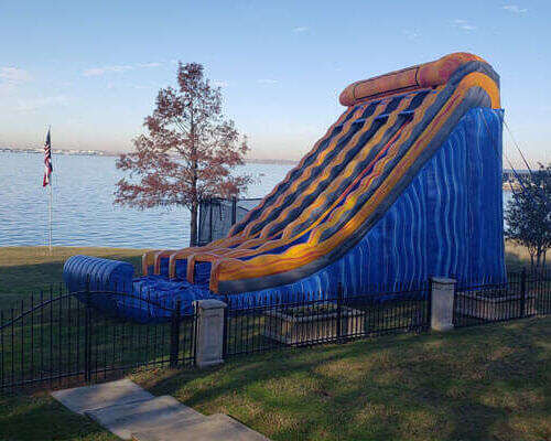 Important things to know before renting a water slide for an event