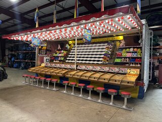 Derby Dash 14-Person Roll-A-Ball Racing Trailer