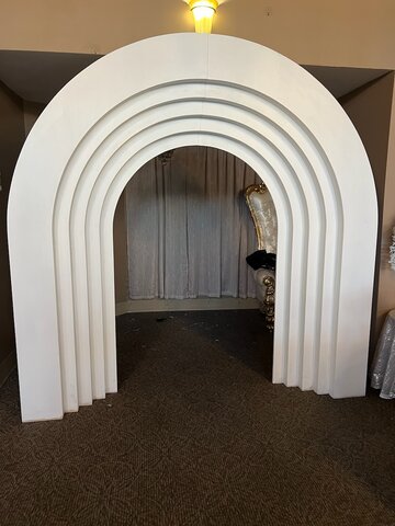 White 3-D Arch