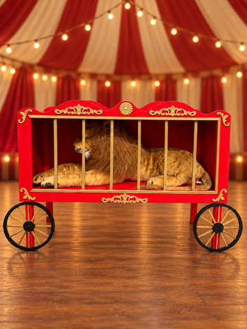 Carnival/ Circus Lion Cage