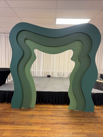 Squiggly Arch Customizable in any color