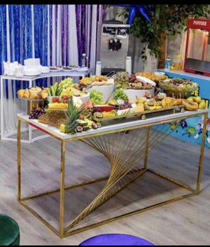 Gold Fancy Table