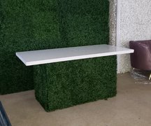 Grass Table