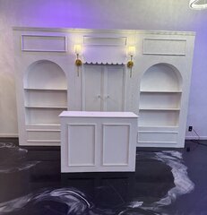 Customizable Store Front Display