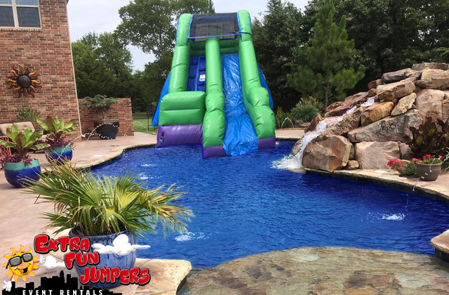 12ft Waterslide into a Pool 511