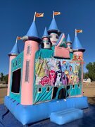 My Little Pony Magic Castle with Obstacles and Basketball Hoop 